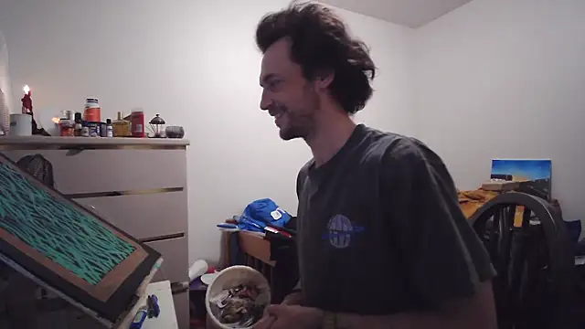 JohnnyMoves