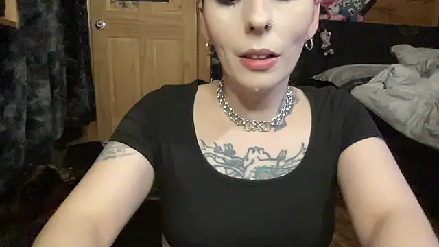 TeenyDoll