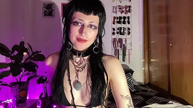 elena_umbra - ELENA_UMBRA's free webcam