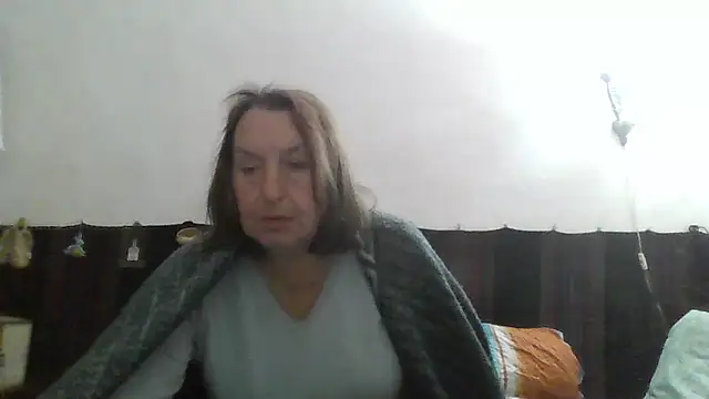 annalive570 - AnnaLive570's free webcam