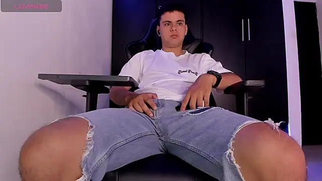liam_mateo - Liam_Mateo's free webcam