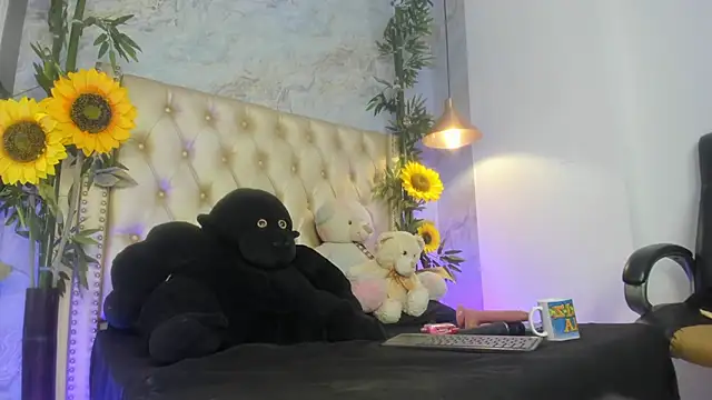 LittleeJaz
