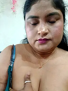 hornyriyanka