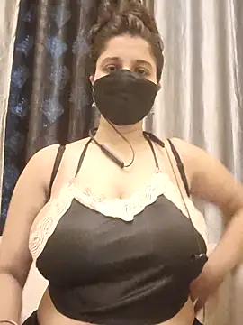 Smita_silk69
