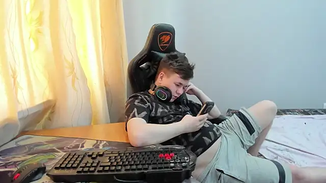 iliaskrislove