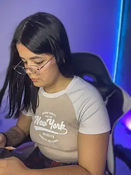 2Angela_ webcam