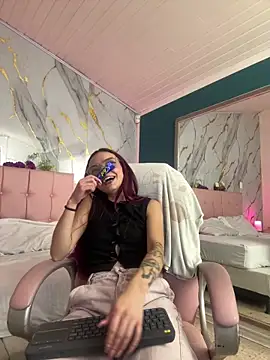 red_kytty6 - Red_kytty6's free webcam - UK Sex Cams