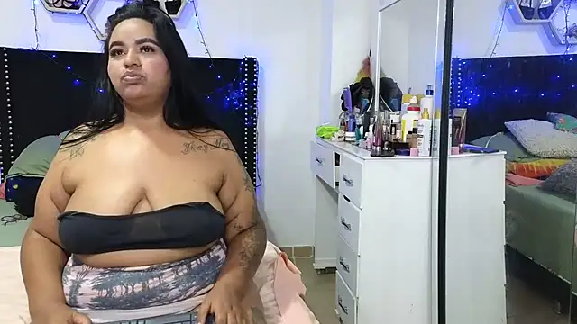 charlotte_077 - Charlotte_077's free webcam - UK Sex Cams