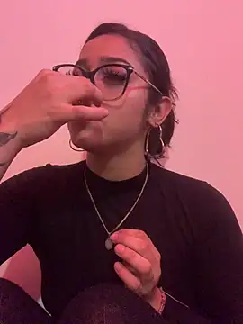 LilithMonette live sex cam