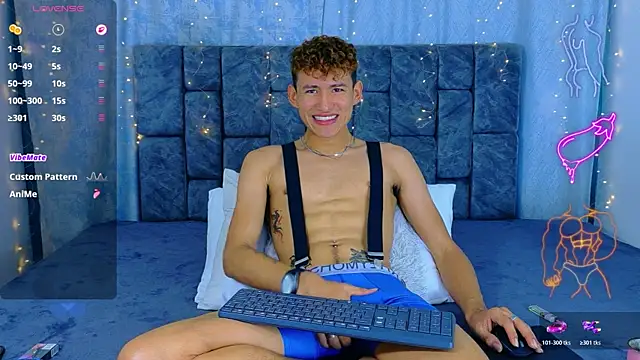 nicolastorrez - NicolasTorrez's free webcam
