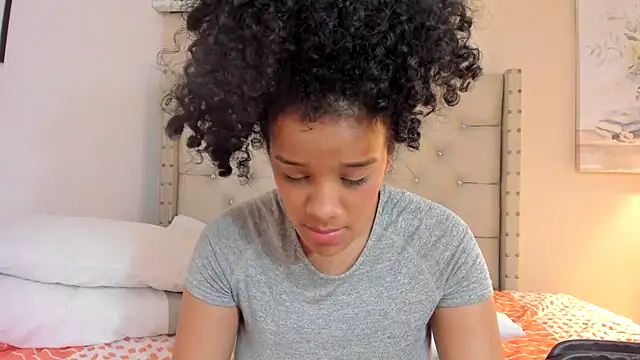 vanesasexyhot21 - Vanesasexyhot21's free webcam