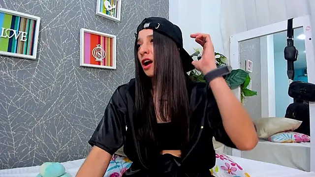 ViictoriiaSaenz