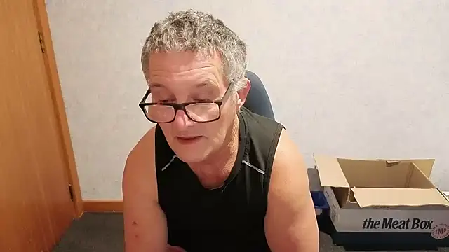 daddy_man (M mature) - #anal-toys #big-balls #bisexuals #black-hair #bottom #cam2cam #cheap-privates #dildo-or-vibrator #dirty-talk #flexing #interactive-toys #jerk-off-instruction #lovense #masturbation #mature #muscular #recordable-privates #recordable-publics #sexting #shaven #small-audience #trimmed #white