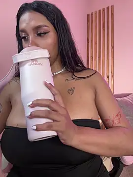 MadeleineSanez