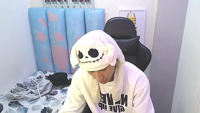 liam_play