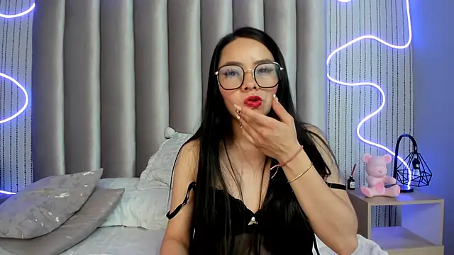 SAMMYLEWISMD live sex cam