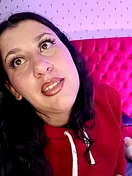 lunadamasco - LunaDamasco's free webcam - UK Sex Cams