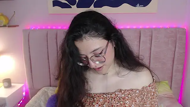 Angelie_Rosebrm