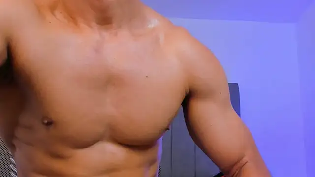 Adonys_Lewis_ webcam
