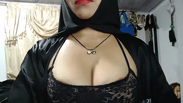 nadia__abaud's room