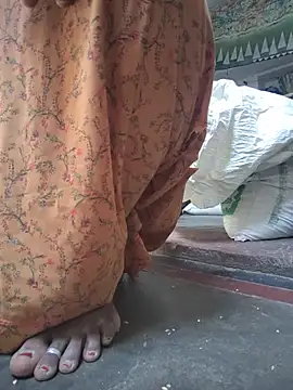 aunty_sumy