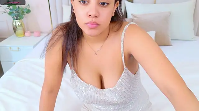 Luna_Cortier