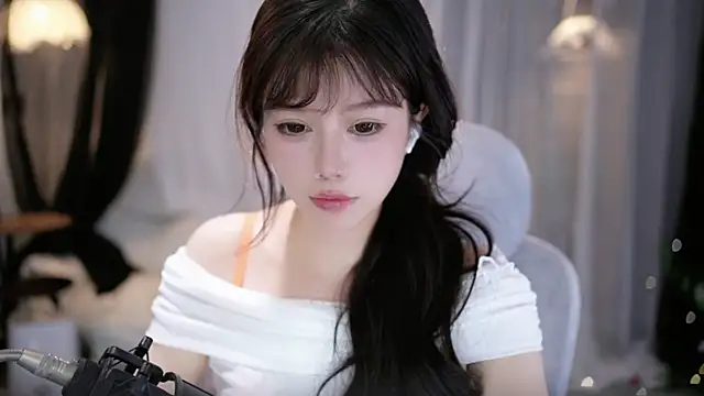 Cecily2