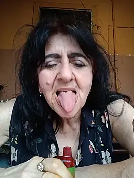 Lovely_Lori