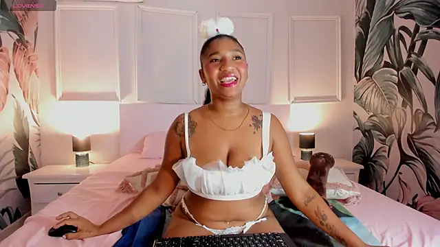 Watch Cherly_Roger live on EroticFlix - High definition streams