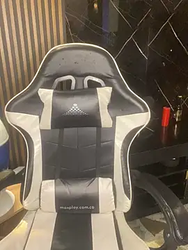 SamaanthaMiller