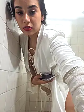 Mia_dolls18