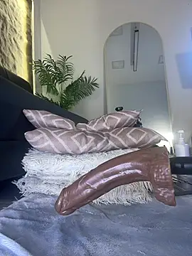 Isa__Blanc webcam