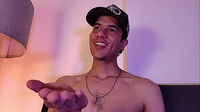Derek_stud_ webcam