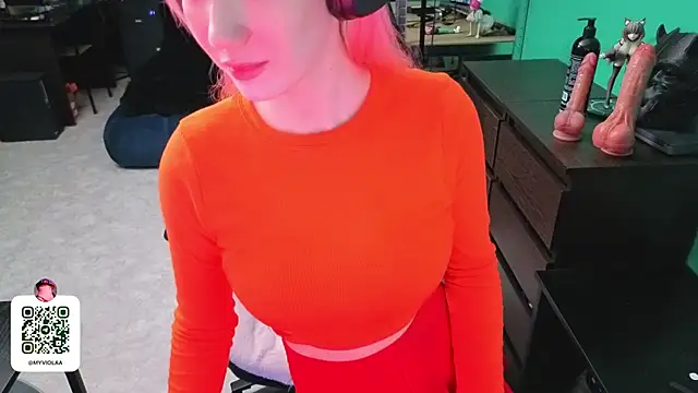 Maya_Viola