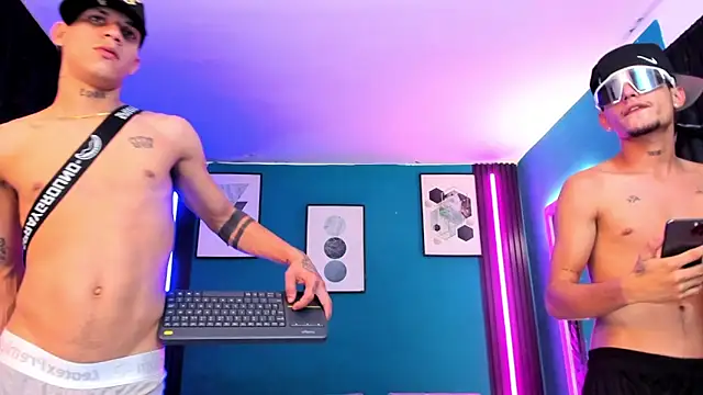 DesertKings_ webcam