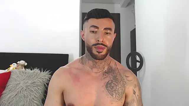 andrea_de_lucaa