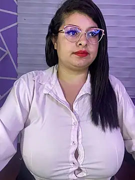 MiiaaJoness