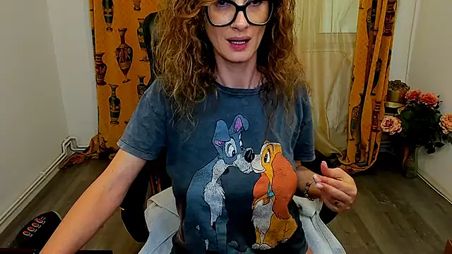 NaughtyWifey1