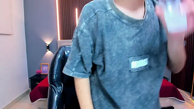 Tommy18__ webcam