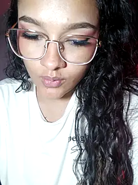 EMILYY_FOXY