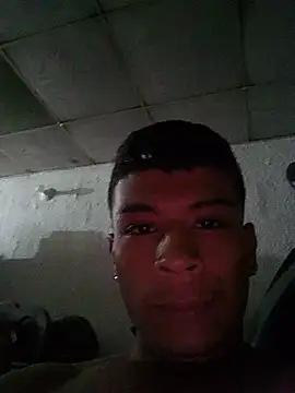 Bigcockomgg webcam