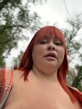 LadyDreams11 webcam