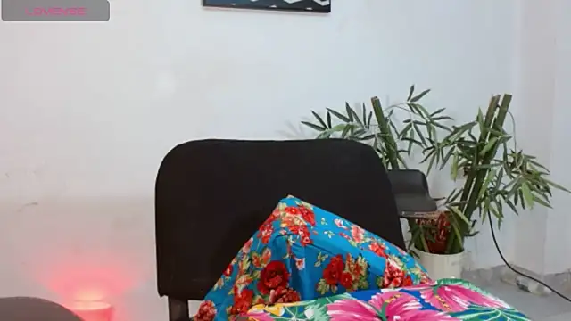 KamilaParrisx webcam
