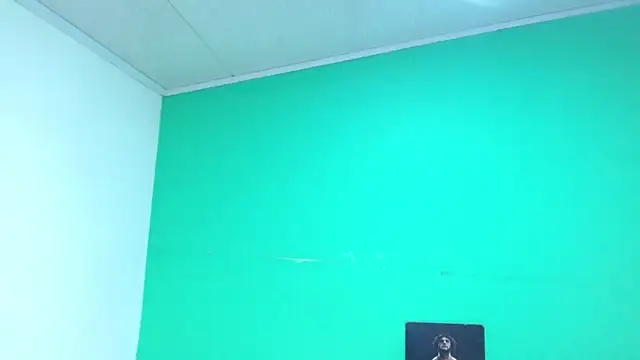 avaleri_cherry webcam