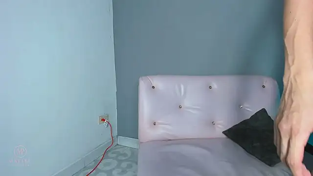 RawPassionXX webcam