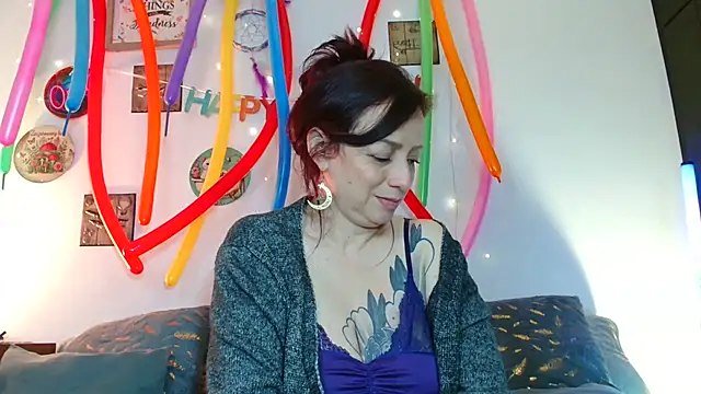 Katicalatinmilf