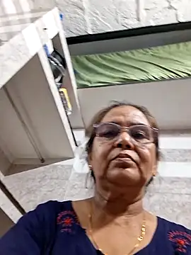Shalini3456
