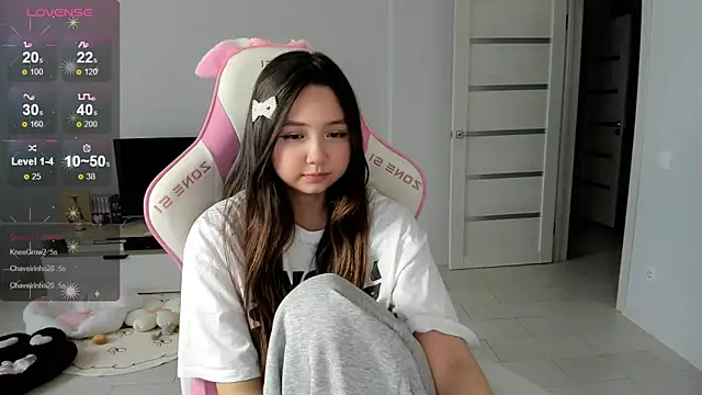 Fluffy_Rose live sex cam