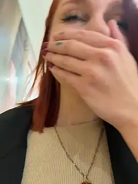 RosieSecret live sex cam