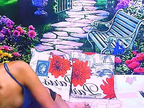 IndianPretty14u2Luv webcam